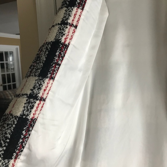 Boston Proper Holiday Coat Size 6 - Picture 3 of 3